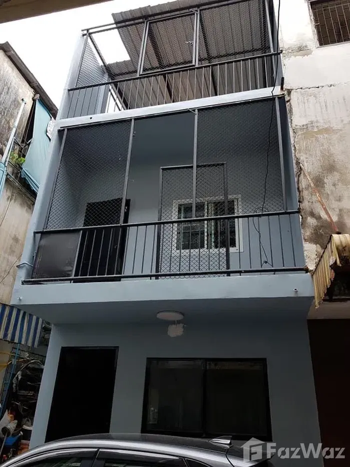 picture 4 Bedroom Townhouse for sale at Mu Ban Nakhon Luang 1  1629880 - 1/16