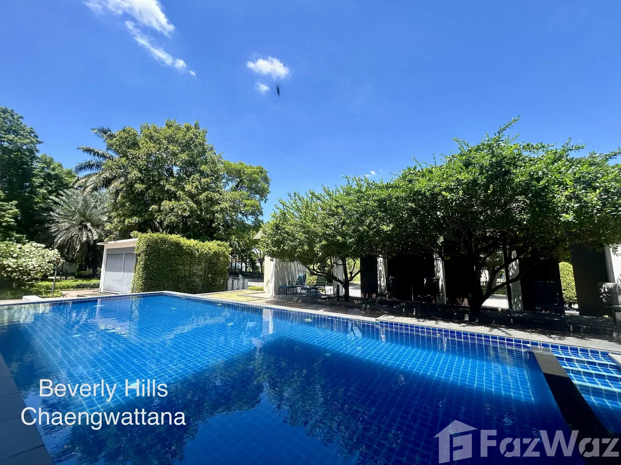 picture Luxury brand new Pool Villa in exclusive Beverly Hills LakSi 1911036 - 24/37