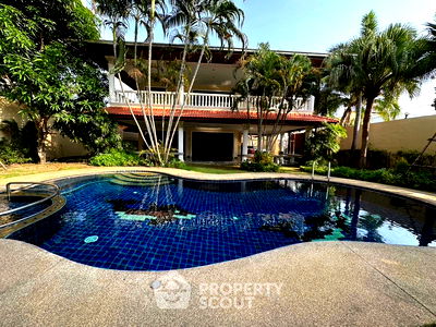 Houses for sale Jomtien Sai 1 : 3-BR House at Eakmongkol Village 1 close to Pattaya (ID 2137967)
