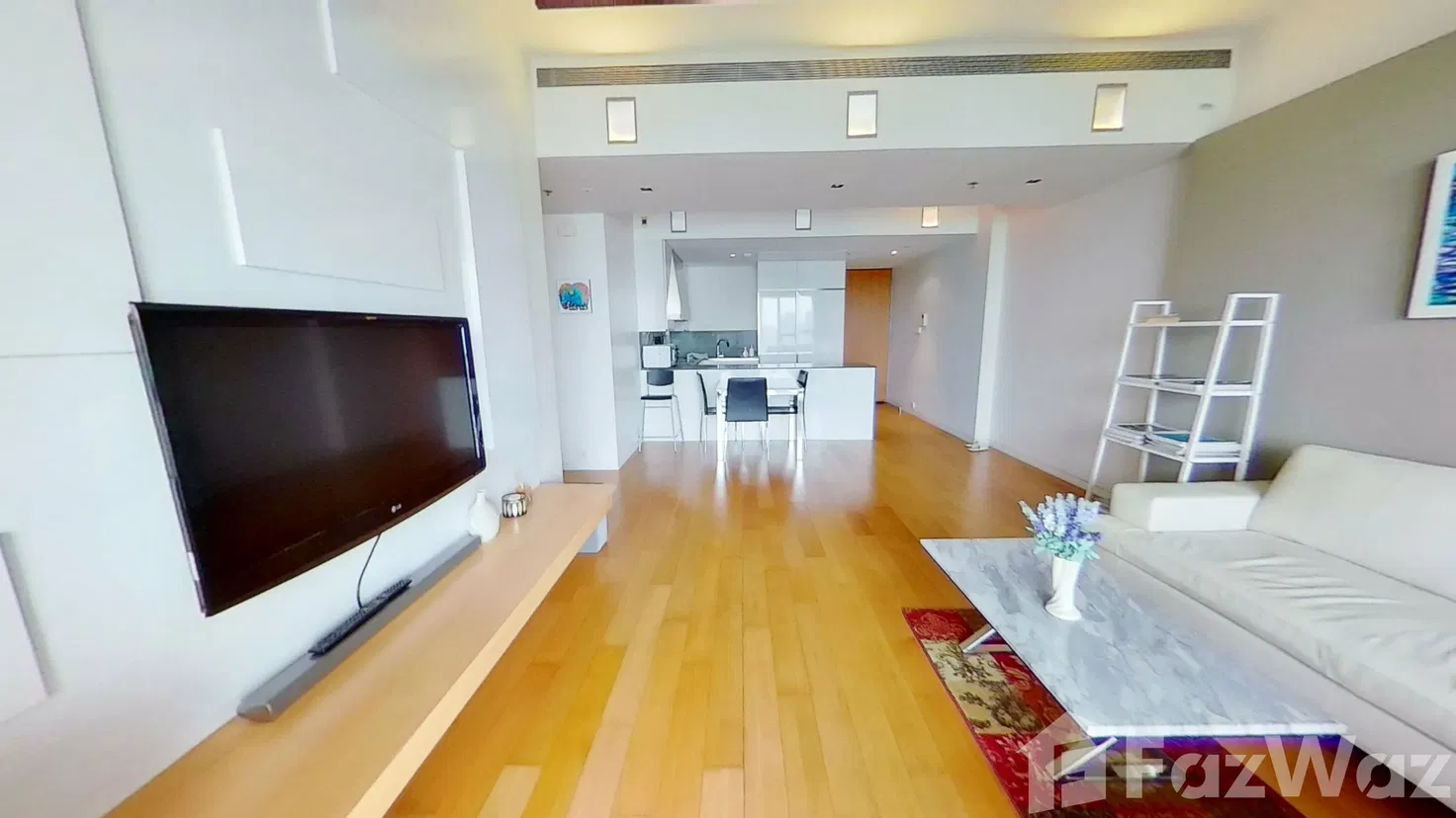 picture 2 Bedroom Condo for sale at The Met  43231 - 5/22