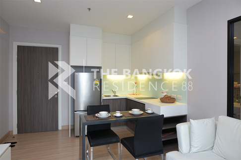 High-potential Location, Not as Expensive as You Think Urbano Absolute Sathon-Taksin near BTS Krung Thonburi