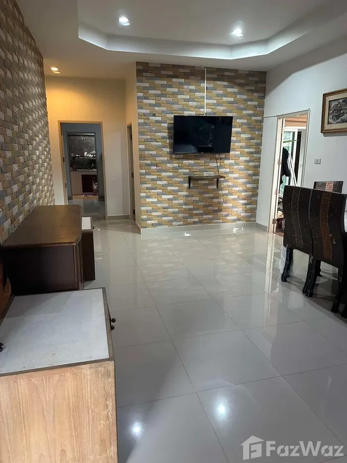 picture Rawiporn City Home Village Bedrooms: 3 Bathrooms: 3 5353083 - 10/16