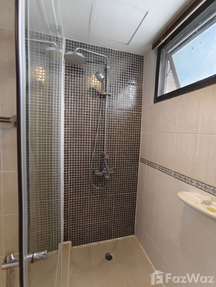 picture 3 Bedroom Condo for rent at United Tower 1878836 - 16/46