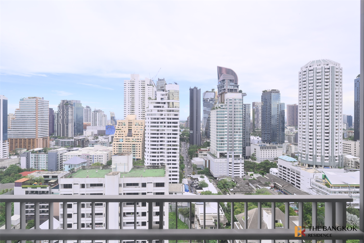 รูป ทำเลศักยภาพ ไม่แพงอย่างที่คิด ควอทโทร บาย แสนสิริ - รูปที่ 3/10