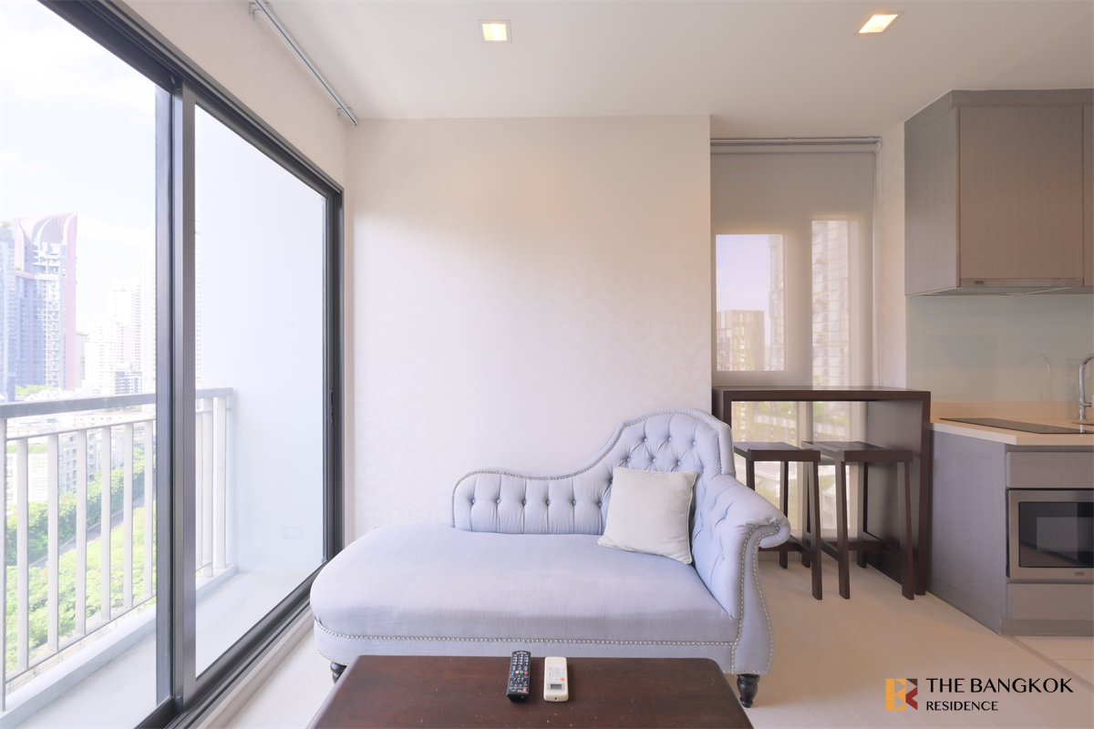 picture RHYTHM Sukhumvit 36-38 near BTS Thong Lo Comfortable and Ready to Move-in - 10/10