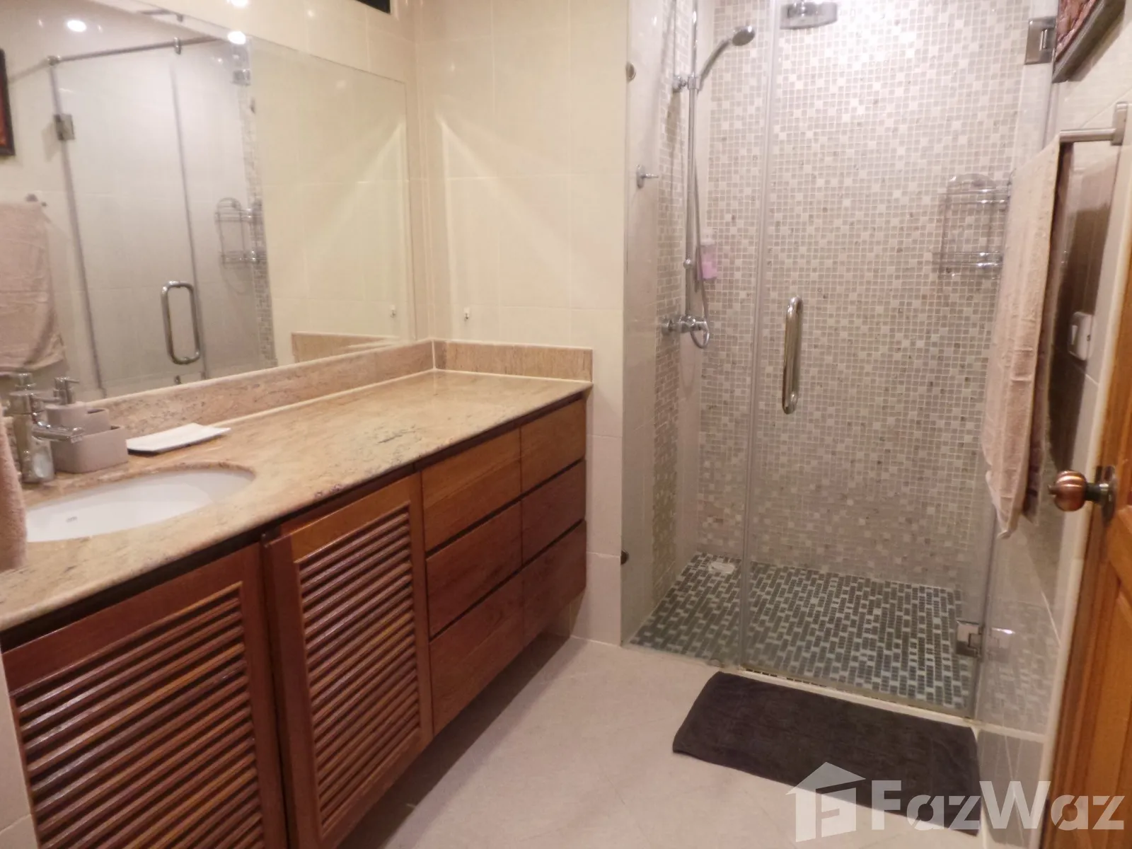2 Bedroom Condo for sale at Surin Sabai  1681632 - image 3