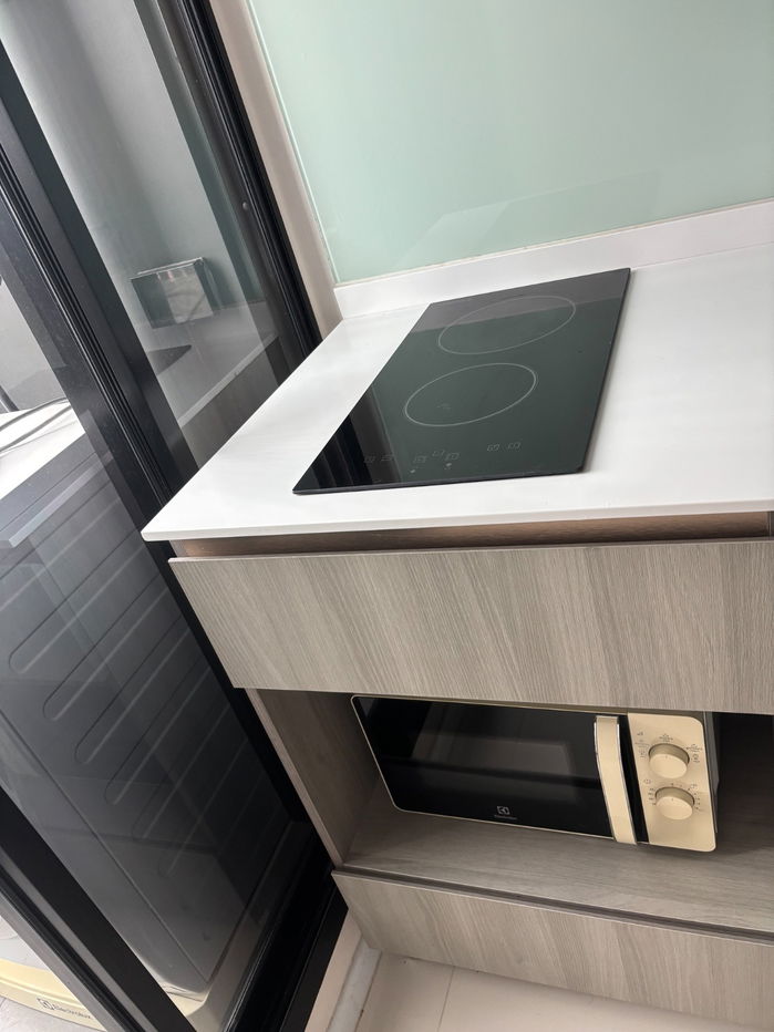 picture Knightsbridge Sukhumvit Thepharak - 1 Bed/ 1Beth, 23 Floor (City and Bts View) - 9/15