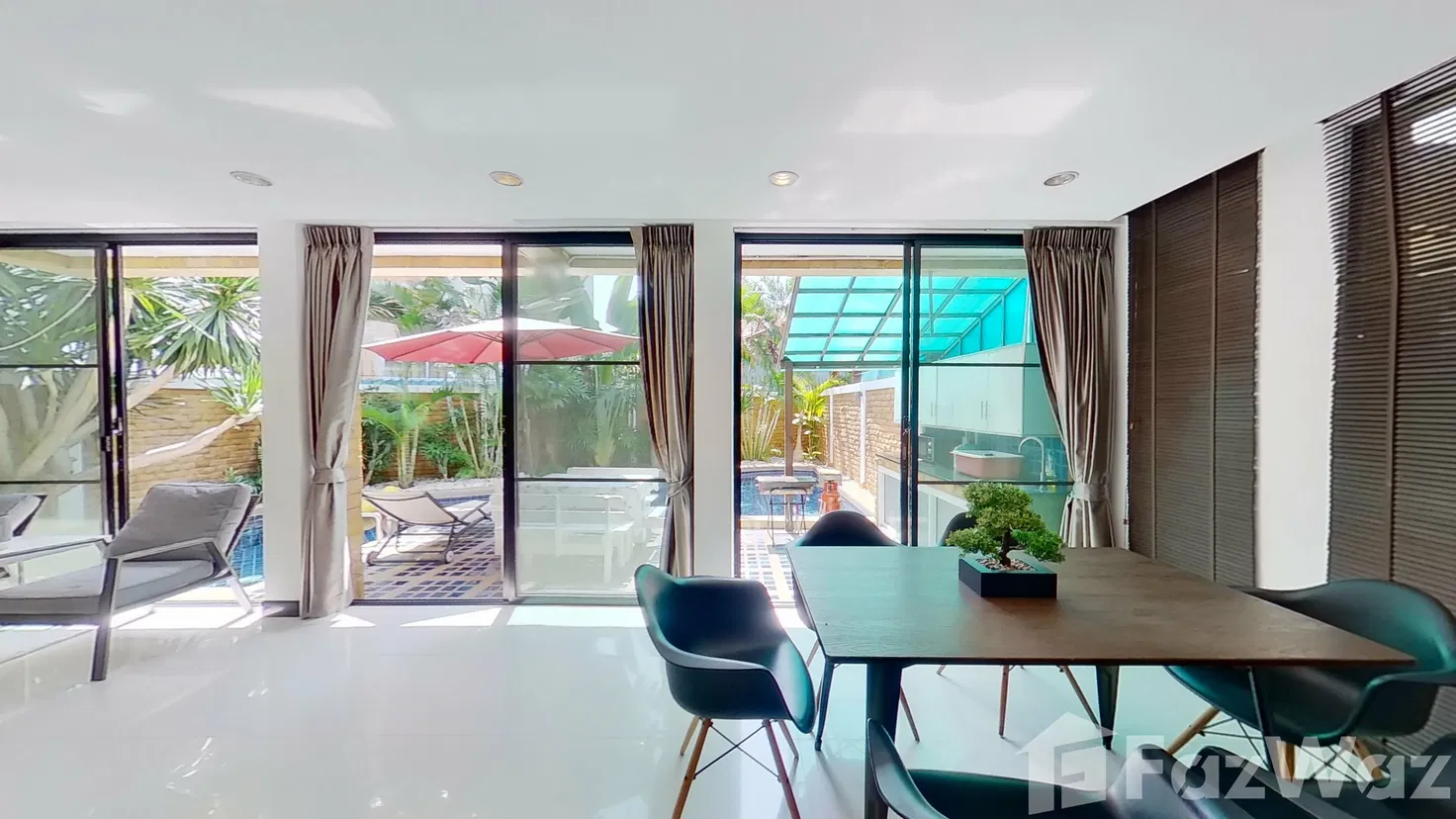 picture 2 Bedroom Villa for sale in Na Kluea, Chon Buri  892938 - 3/15