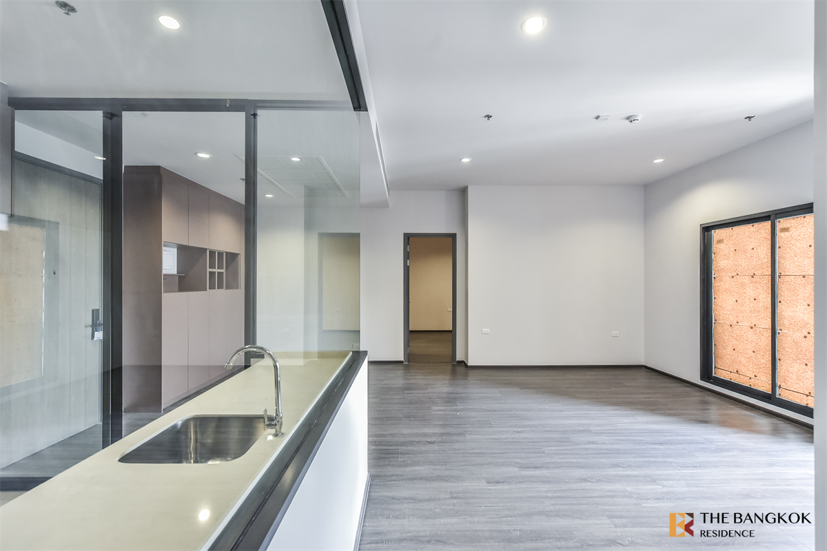 picture Ideo Sukhumvit - Rama 4 The Privilege of Luxury in an Economic Hub Location near BTS Phra Khanong - 8/10