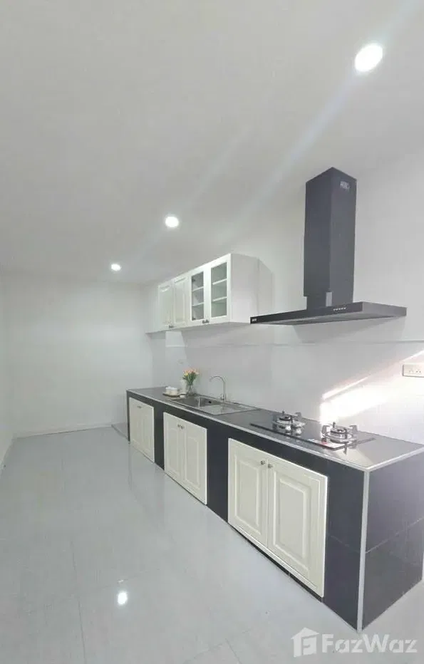 picture Beautiful Corner Detached House – Best Plot in the Project! 5669657 - 6/24