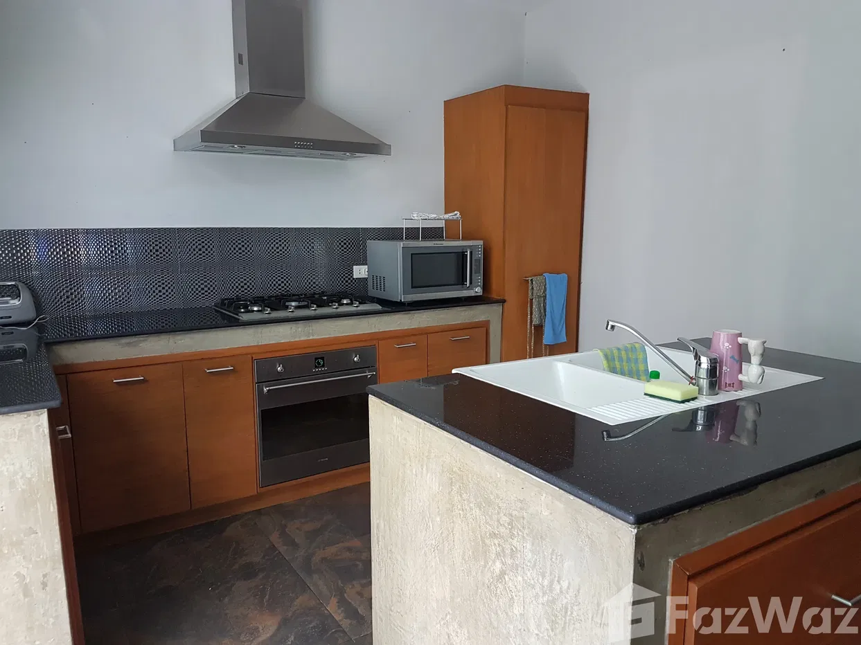 picture 4 Bedroom Townhouse for sale in Phra Khanong Nuea, Bangkok  1014626 - 7/30