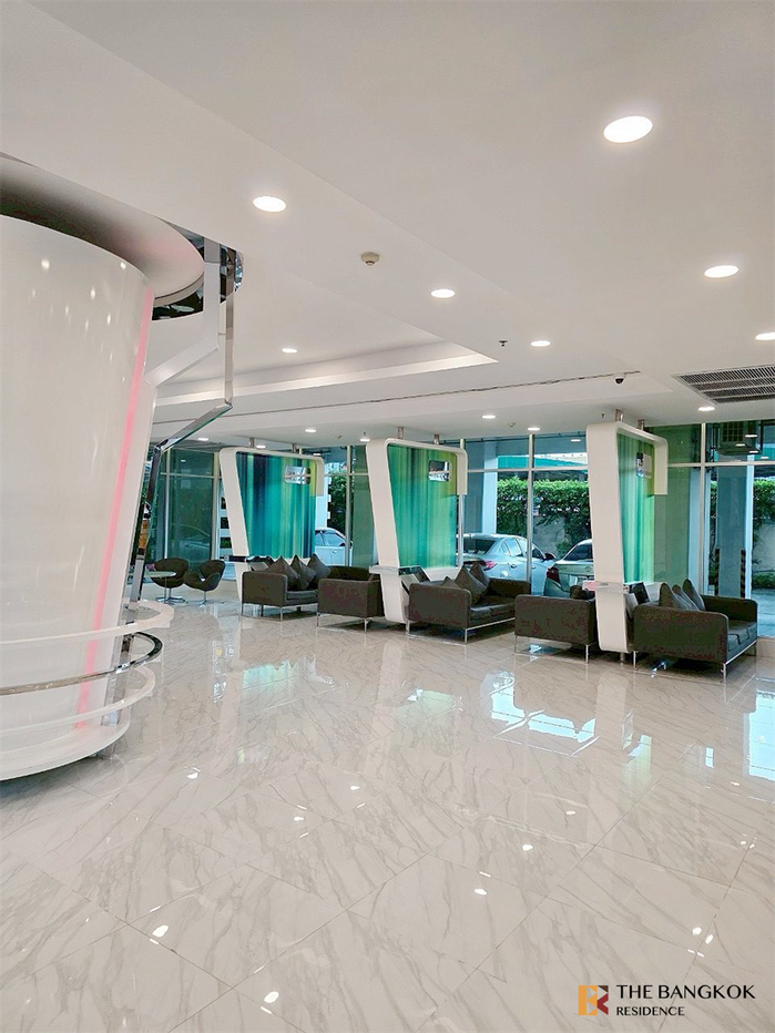 picture Life Ratchadapisek Start your comfort here near MRT Huai Khwang Station - 2/10