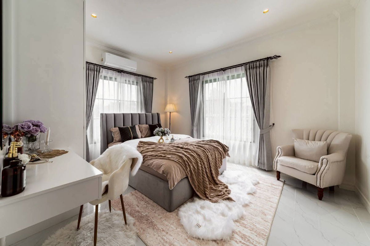 รูป ขายบ้านเดี่ยว 1 ชั้น สไตล์อังกฤษสุดหรู พร้อมสวนกว้างขวาง โครงการชาคริราห์วิลล์ หางดง-เชียงใหม่ T.0946511456 - รูปที่ 11/29