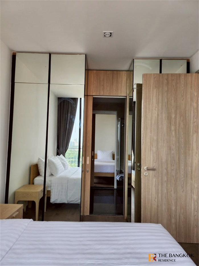 picture Rare Unit, Good Price Park Origin Phrom Phong - 1/10