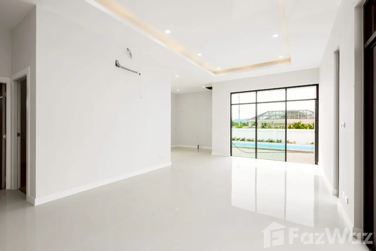 picture 3 Bedroom Villa for sale in Thap Tai, Prachuap Khiri Khan  5662242 - 2/17