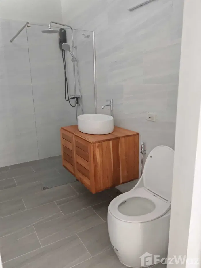 รูป วิลล่าให้เช่า 6 ห้องนอน ใน มะเร็ต, สุราษฎร์ธานี 5367058 - รูปที่ 33/50