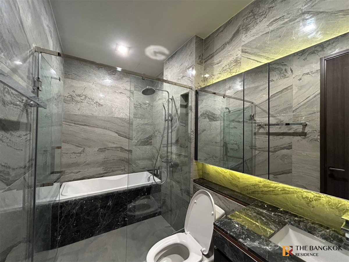 picture LAVIQ Sukhumvit 57 Best Location Condo for City Dwellers near BTS Thong Lo - 2/10