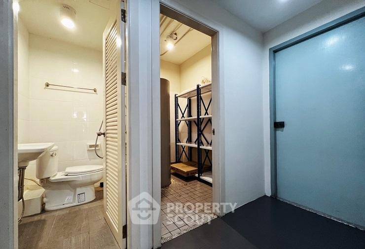 picture 3-BR Condo at All Seasons Mansion Condominium near BTS Phloen Chit (ID 2313730) - 6/25