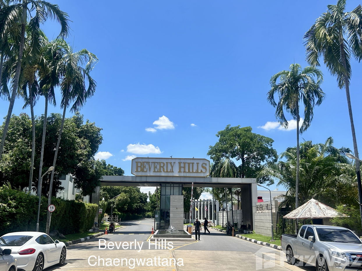 picture Luxury brand new Pool Villa in exclusive Beverly Hills LakSi 1911036 - 22/37