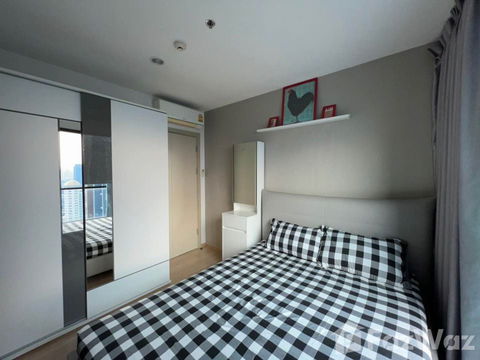1Bedroom Condo for Rent at The Base Rama 9 1871288