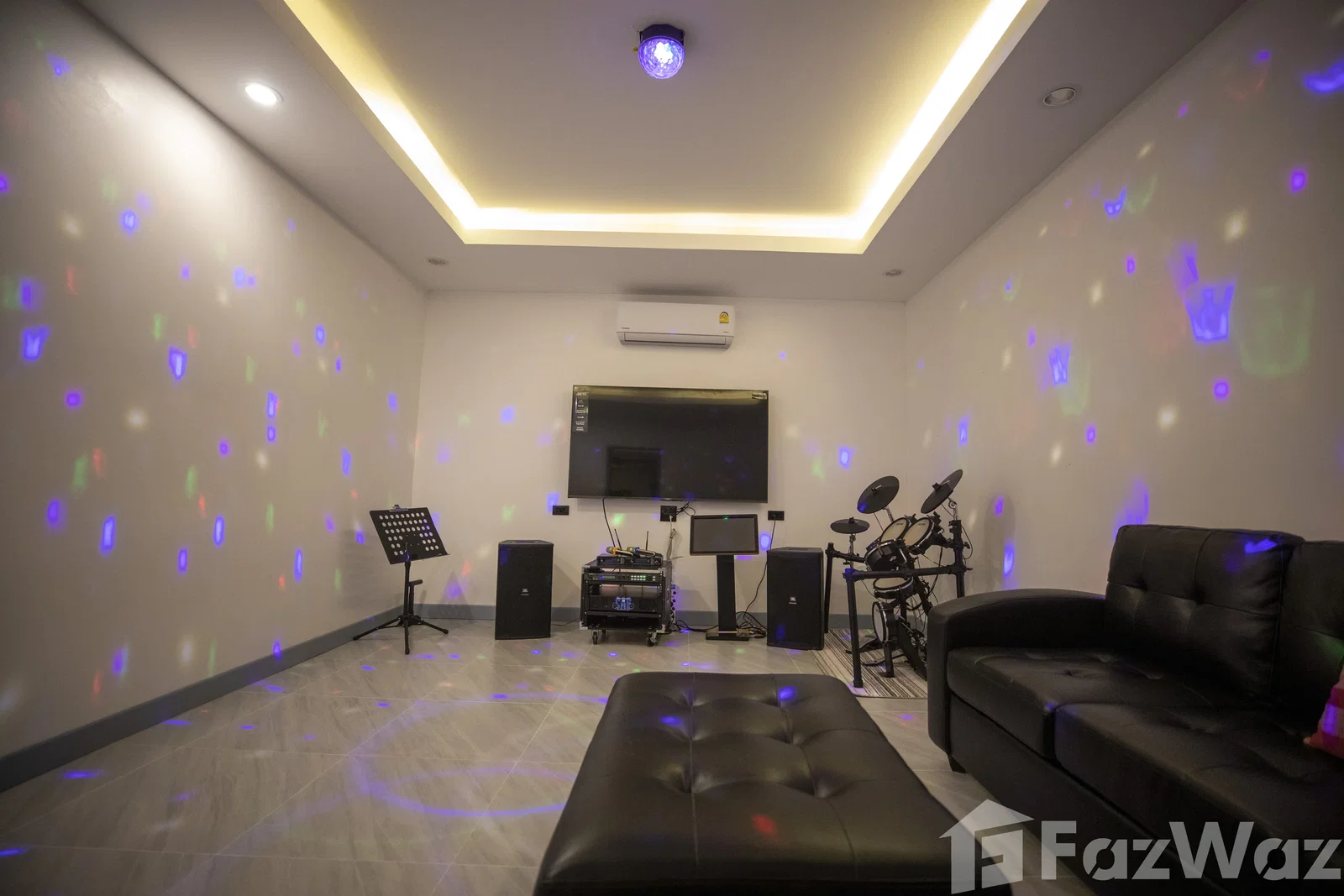 5 Bedroom Villa for rent in Rawai, Phuket  1679822 - image 3