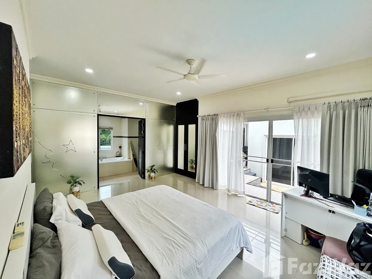 picture 4 Bedroom Villa for sale in Kamala, Phuket  1983379 - 36/47