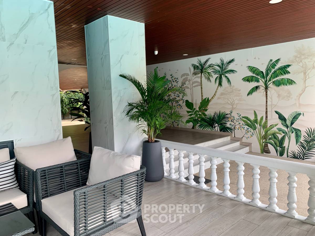 picture 3-BR Condo at Baan Prida Condominium near BTS Nana (ID 2314101) - 2/15