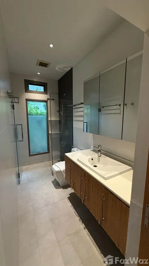 picture 4 Bedroom Villa for sale in Choeng Thale, Phuket  5690028 - 9/24