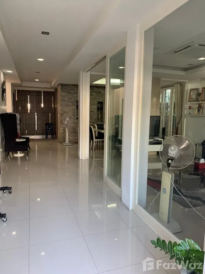 picture 4 Bedroom House for sale in Din Daeng, Bangkok  1686848 - 4/4