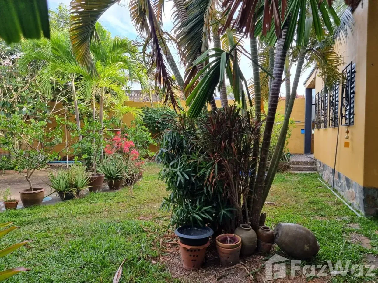 picture 3 Bedroom Villa for sale in Rawai, Phuket  5721287 - 8/15