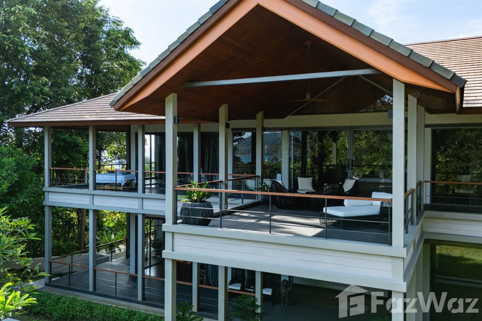Ultra-Luxury Beachfront 6Br Villa For Rent 5697946 - image 4