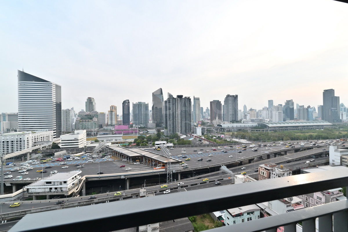 picture  Aspire Rama 9 ✨ Beautiful unit at an affordable price 💸 Near MRT Rama 9  - 12/12