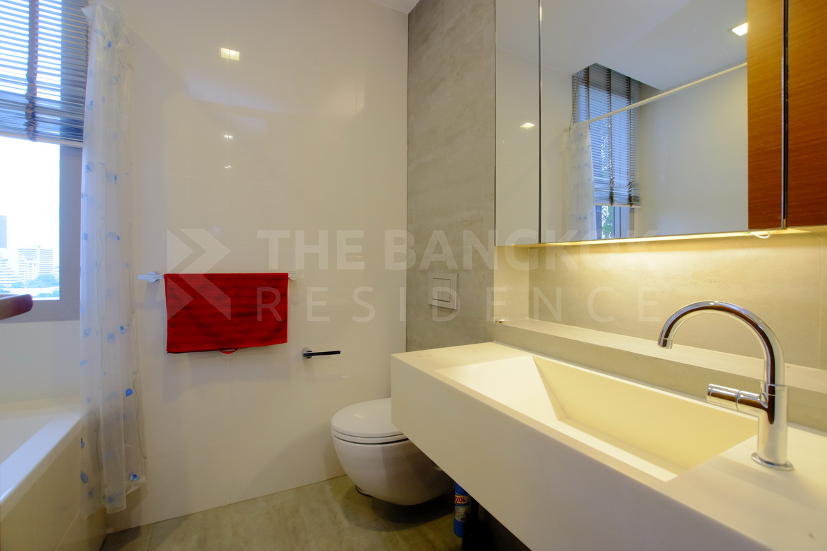 picture Ashton Morph 38 Comfortable and Ready to Move-in near BTS Thong Lo - 1/10