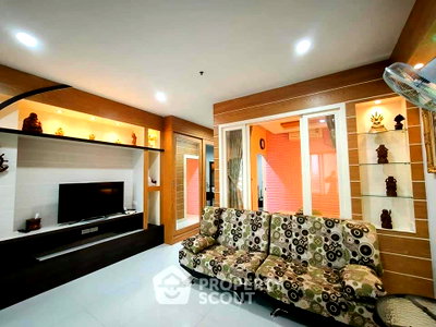 ขายคอนโด : ขายคอนโด 1 ห้องนอน View Talay 8 Condominium Jomtien (ID 1842944)