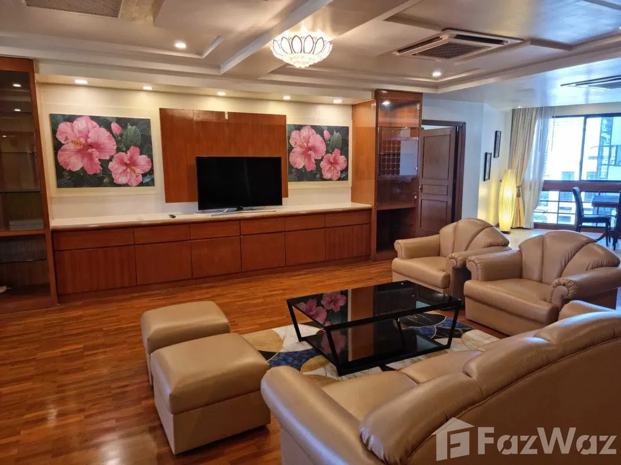 picture 3 bed 5 bath fully renovated condo 1065198 - 3/19