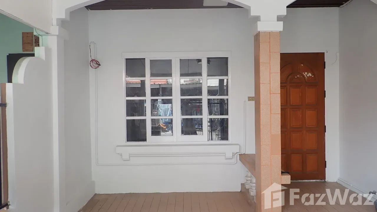 picture 2 Bedroom Townhouse for rent at 99 Bridge House 5723477 - 4/9