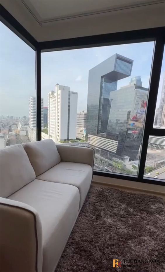 picture Special Unit, Quality Guaranteed by Top Brands Ashton Asoke-Rama 9 near MRT Rama 9 Station - 8/10