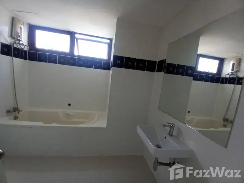 picture 2 Bedroom 2 Bathroom large condo for rent 1711648 - 6/15