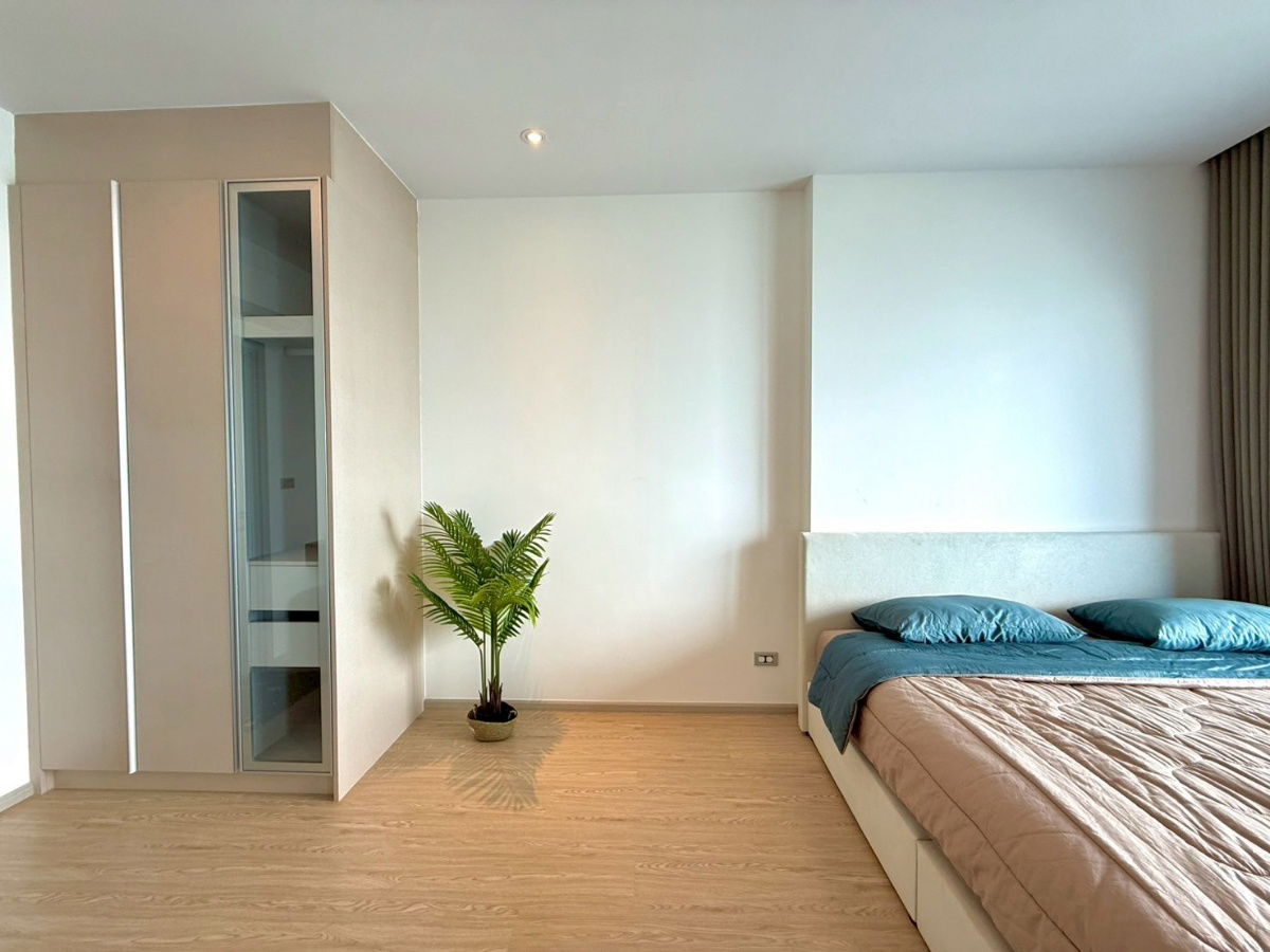 picture Luxury beachfront condo The Symphony | Bang Phra-Sriracha: 1 Bed 1 Bath 47 sq m, 37th floor, ready to move in - 8/20