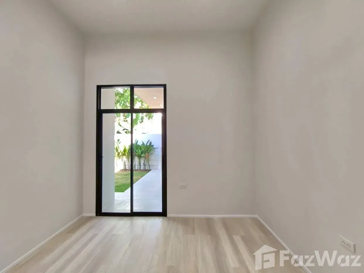 picture Fully Renovated Semi-detached house in town near iKea 5678537 - 4/21