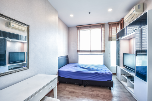 Ivy Sathorn 10 near BTS Saint Louis Condo with the Best Location