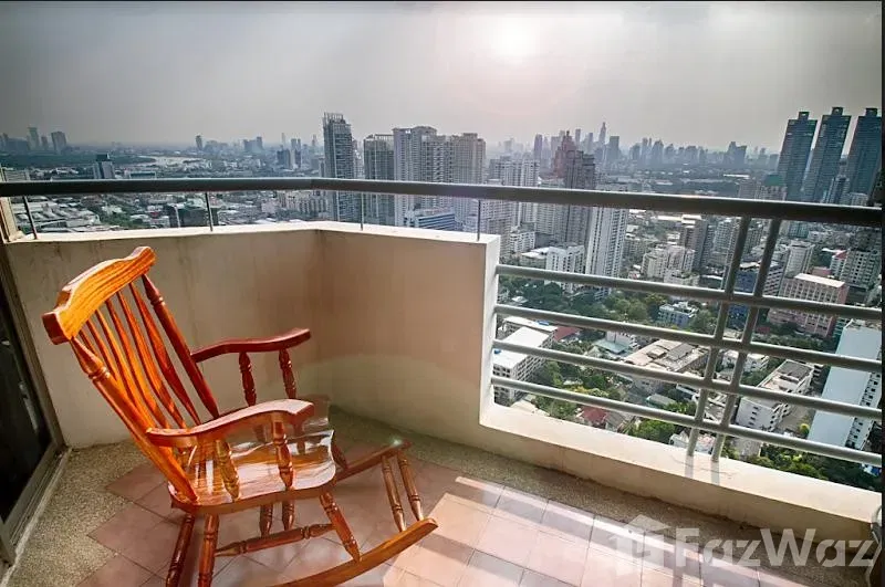 picture 2 Bedroom Condo for rent at The Waterford Diamond 78268 - 5/11