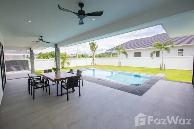 picture 3 Bedroom Villa for sale at Highland Villas 3  2014553 - 9/25