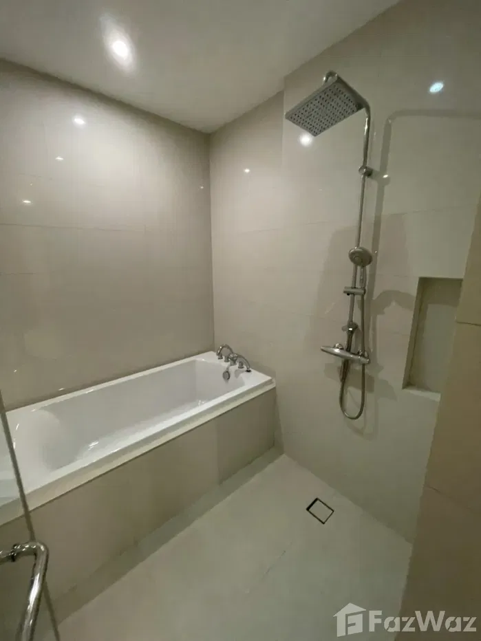 รูป คอนโดให้เช่า 3 ห้องนอน ในโครงการ ไบร์ท สุขุมวิท 24 1048222 - รูปที่ 41/44