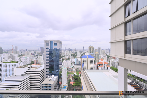 ดิ เอส อโศก  ราคาดี ทำเลเด็ด