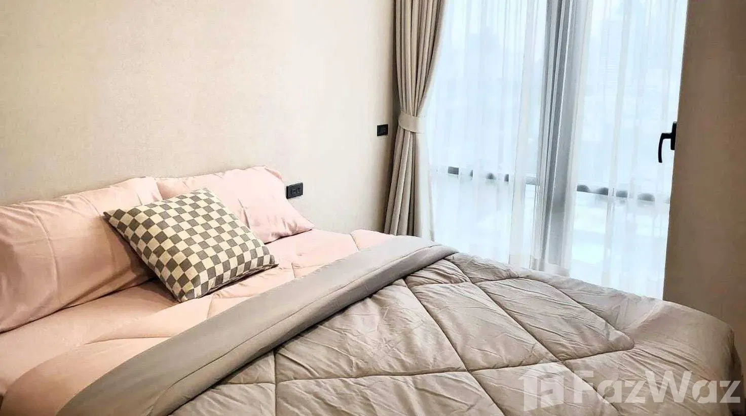 picture 2 Bedroom Condo for rent at Siamese Exclusive Queens 1414450 - 7/8