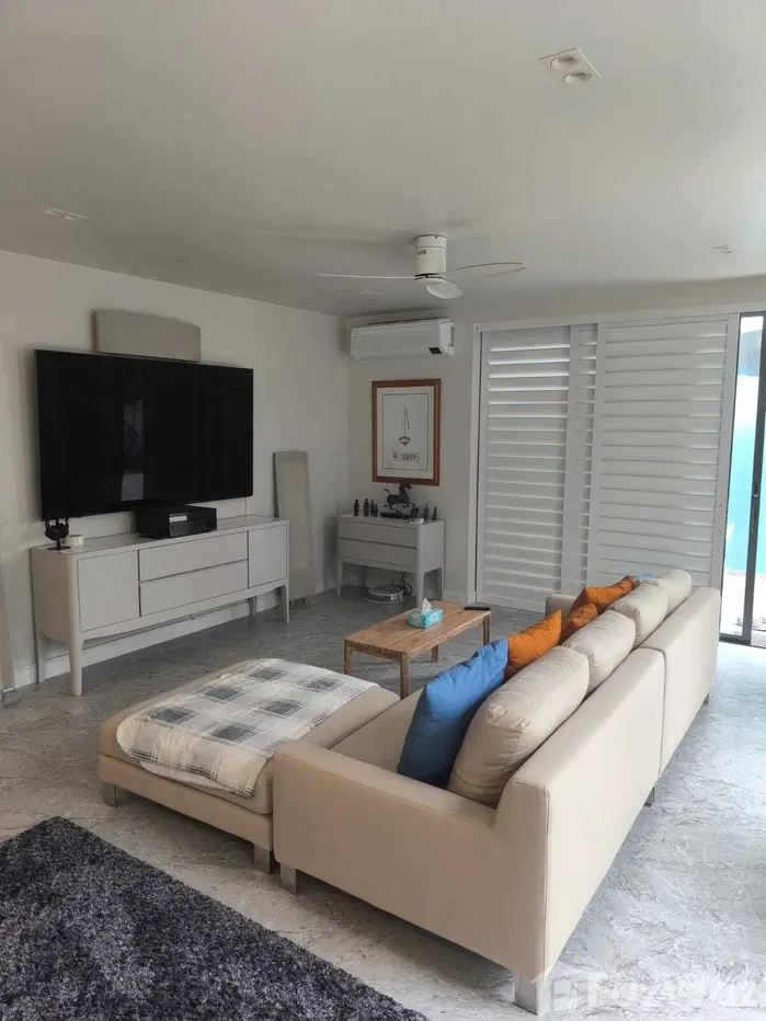 picture 3 Bedroom Villa for sale in Rawai, Phuket  5704267 - 10/28