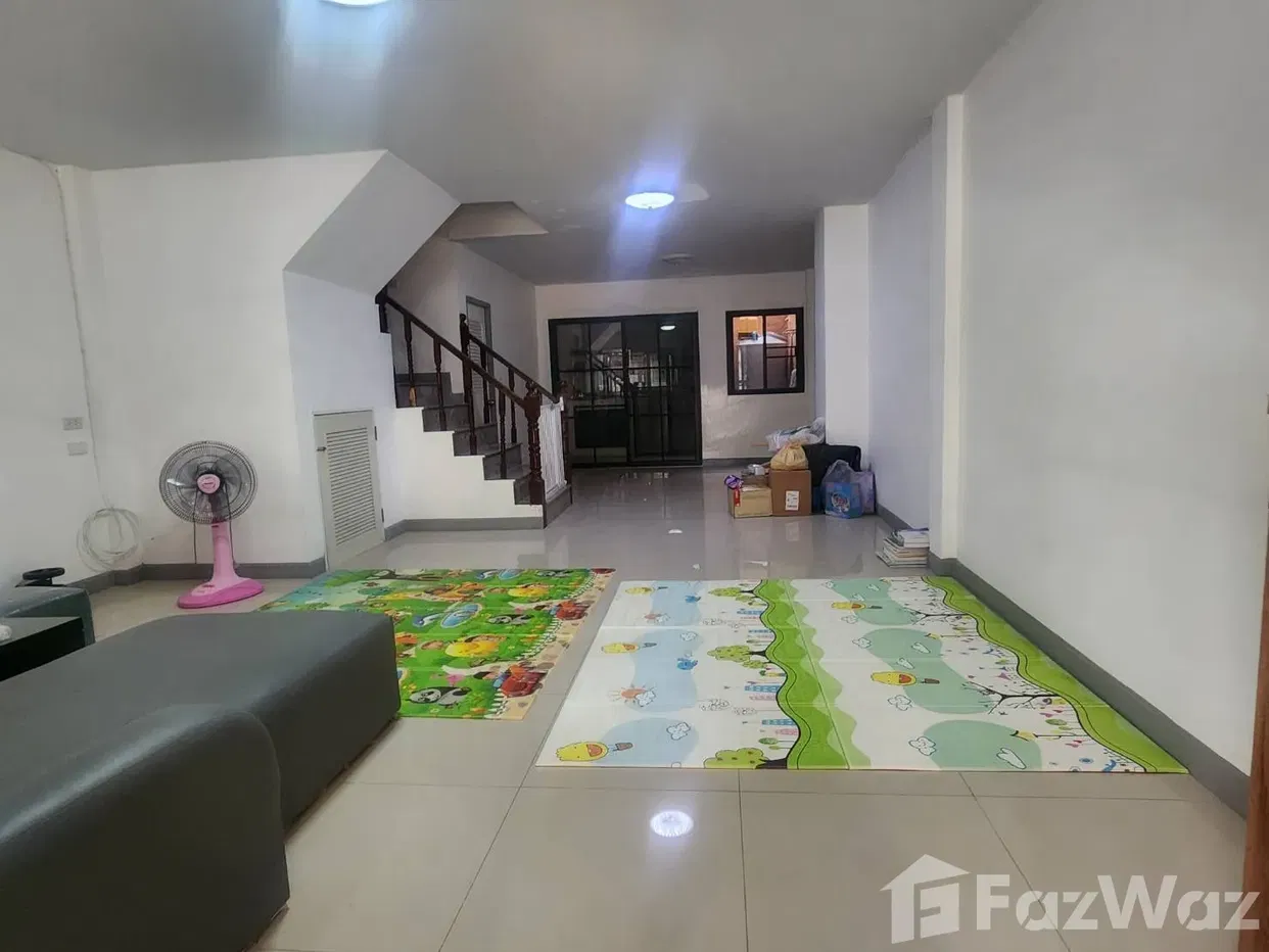 picture 3 Bedroom Townhouse for rent at Ratchathanee 7 1781436 - 4/6