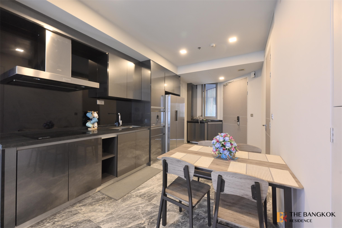 picture Location Near Employment, Surrounded by Lifestyles Ashton Residence 41 near BTS Phrom Phong - 6/10