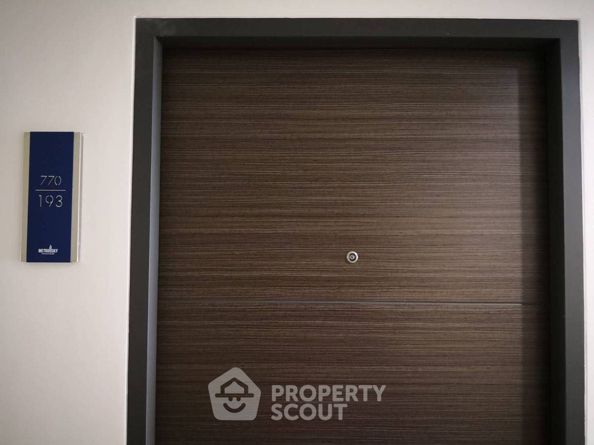 picture 1-BR Condo at Metro Sky Prachachuen near MRT Bang Son (ID 2106767) - 2/35